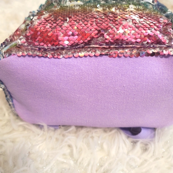 Girls Sequined Backpack - Picture 2 of 10